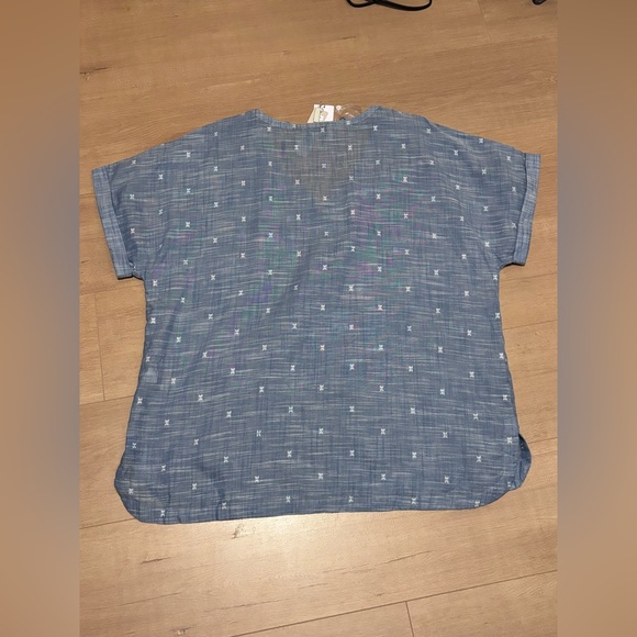 NWT Charlie Paige Cotton Blouse medium blue chambray embroidered white accents - Picture 6 of 15